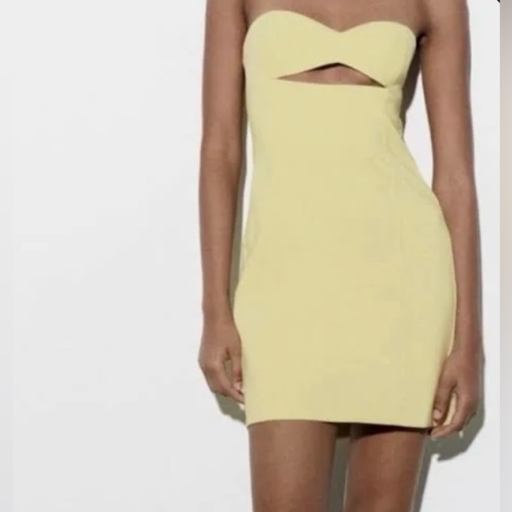 Zara Yellow Sheath Dress with Sweetheart Neckline